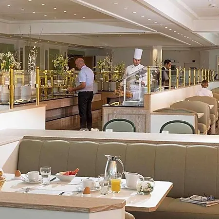 Maritim Hotel 4*