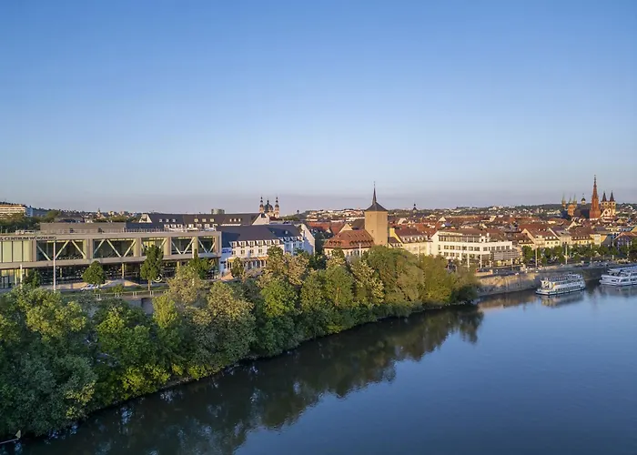 玛丽蒂姆维尔茨堡酒店 4*