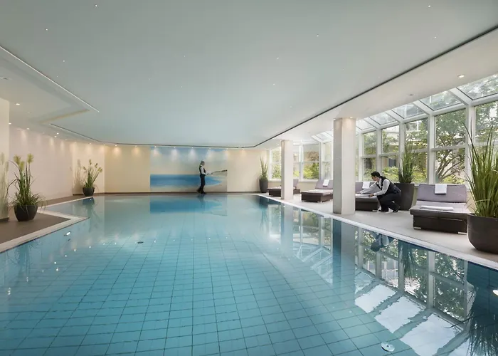 玛丽蒂姆维尔茨堡酒店 4*